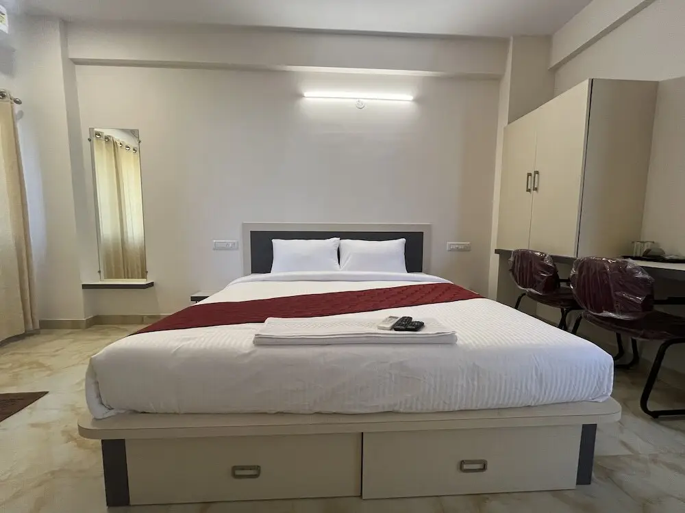 Бангалор: PPH Living MS Comforts