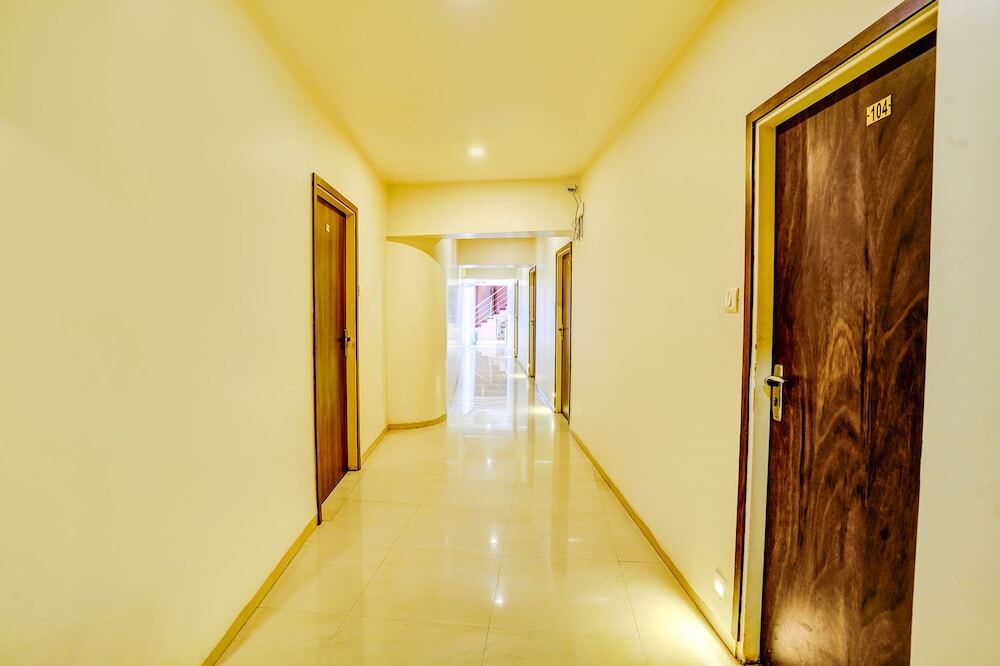Тхане: Fabhotel Kwality Inn