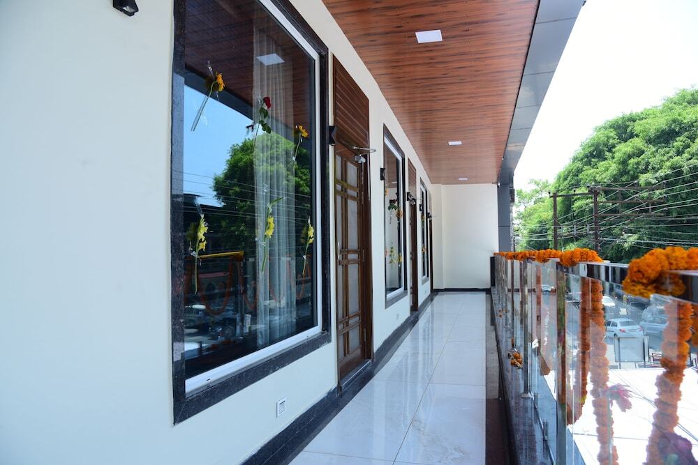 Naini Hill Inn — фото 1