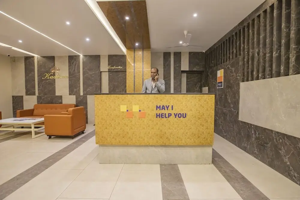 Davanagere: Myspace Kadison