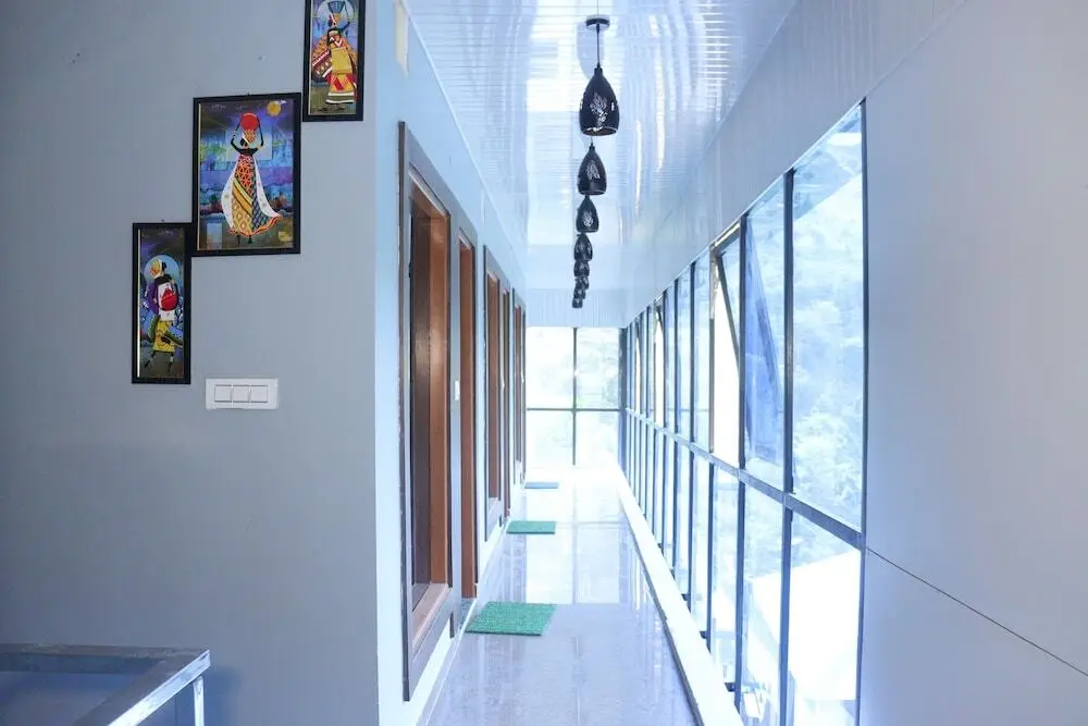 Массури: Triple One Hotel Wonder Hill Mussoorie