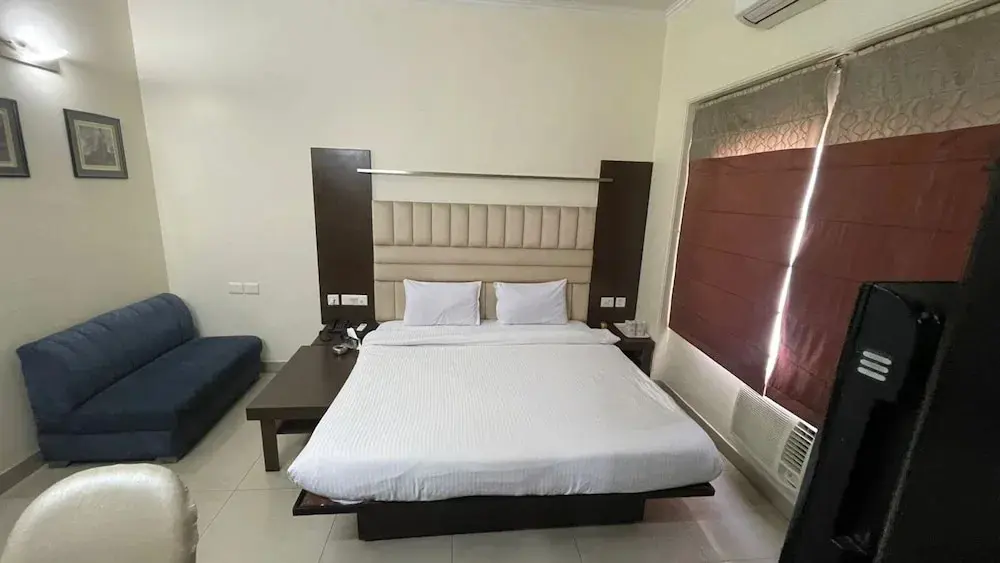 Морадабад: Hotel Grand Sai - Moradabad, Uttar Pradesh