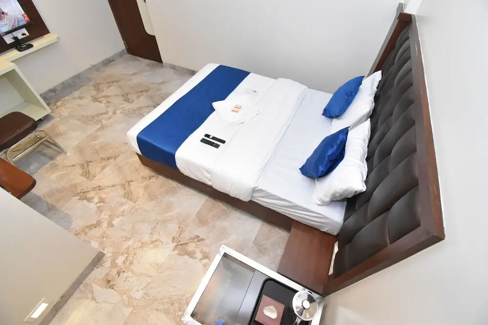 Нави-Мумбай: Hotel Swagath Residency