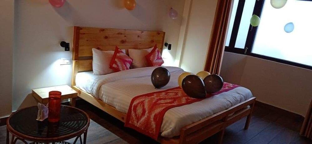 Раникхет: Wood Castle Luxury Home Stay