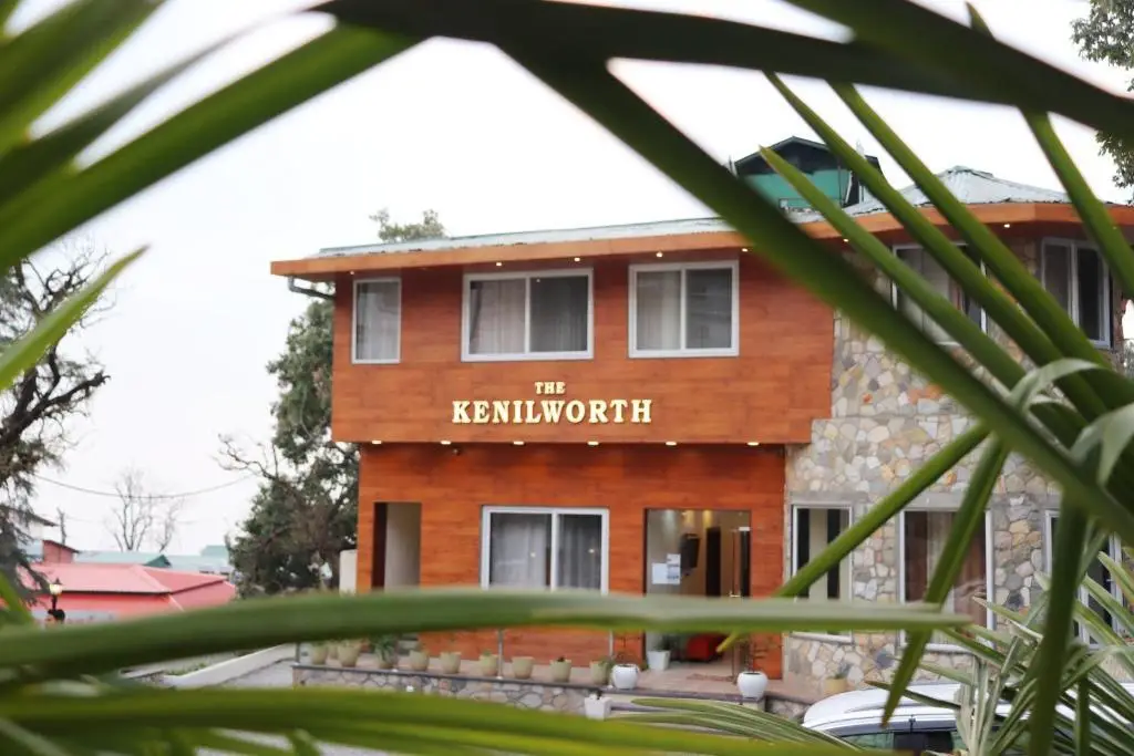 Массури: The Kenilworth Mussoorie by Stotrak