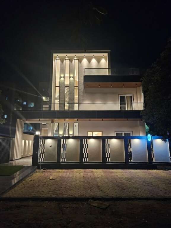 The Lodgers Boutique Hotel Greater Noida — фото 1