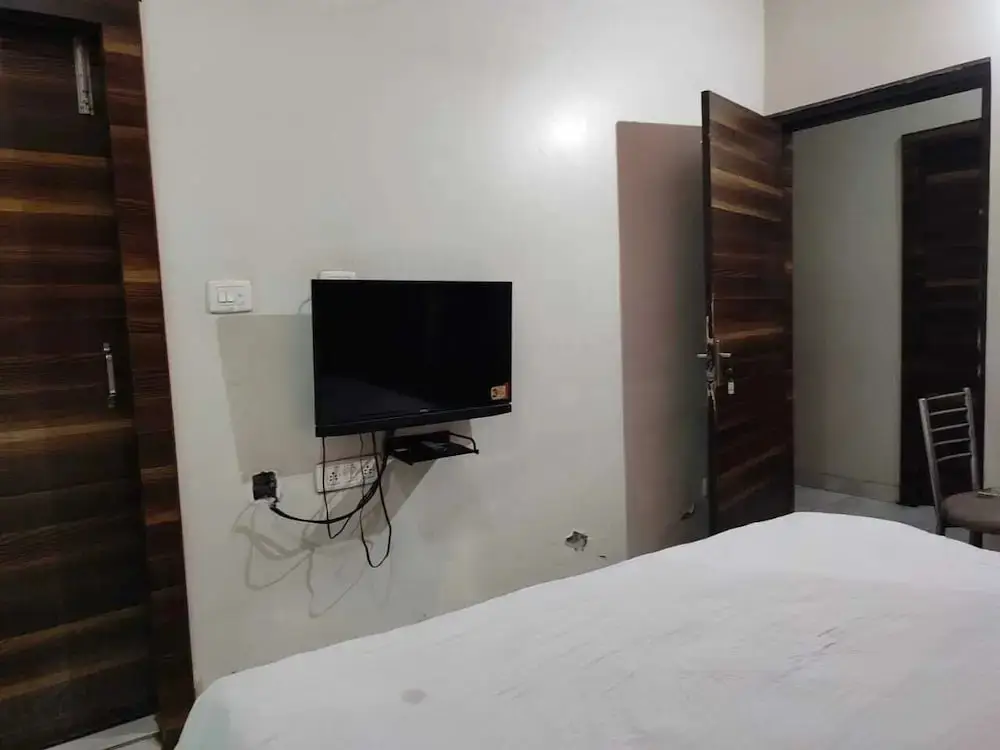Матхура: Hotel Pushpa Palace