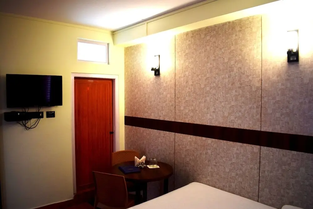Шиллонг: Lily Guest House