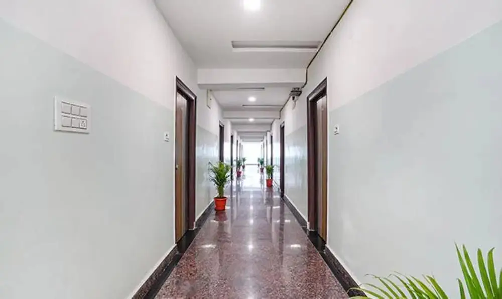 Хидерабад: Fabhotel Sri Karthikeya Grand
