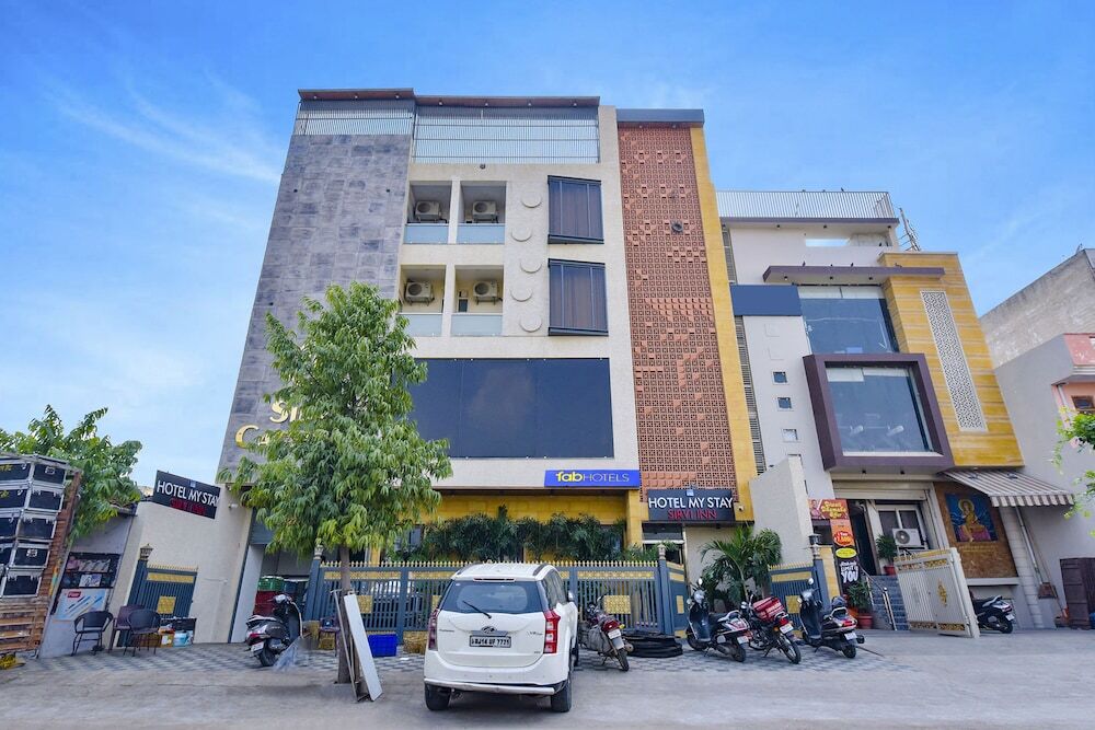 Fabhotel My Stay Sirvi Inn — фото 1