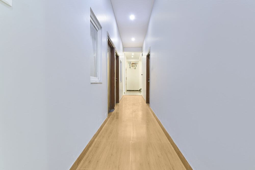 Джайпур: Fabhotel My Stay Sirvi Inn