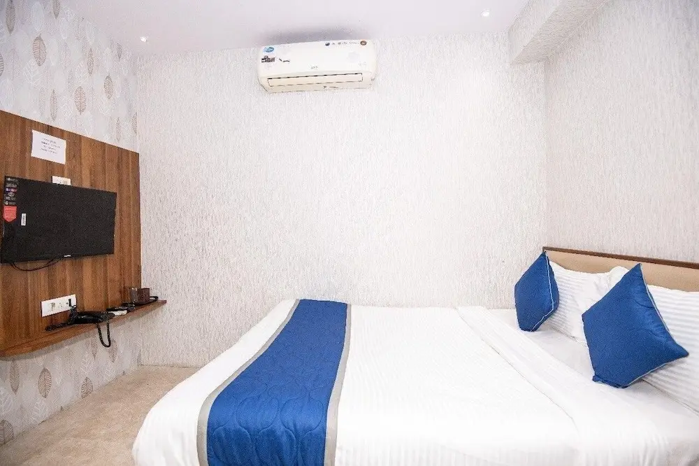 Сурат: Hotel Global