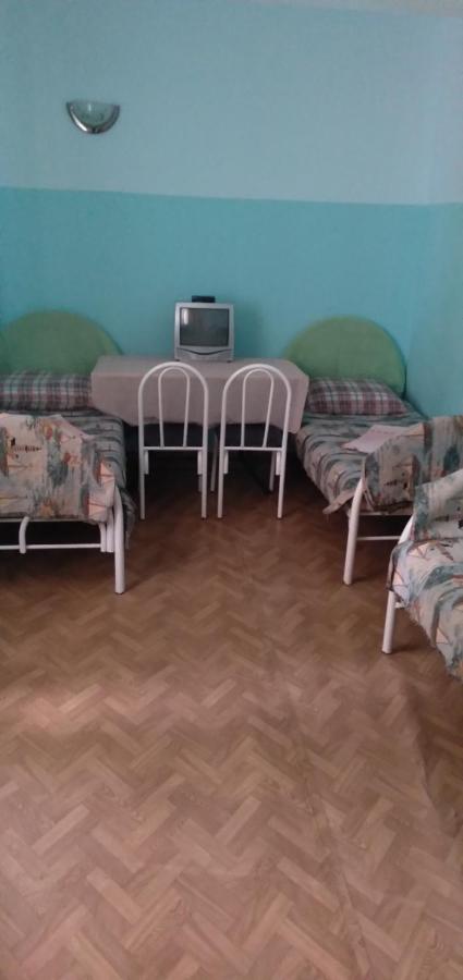 Витязево: Гостевой Дом Удача
