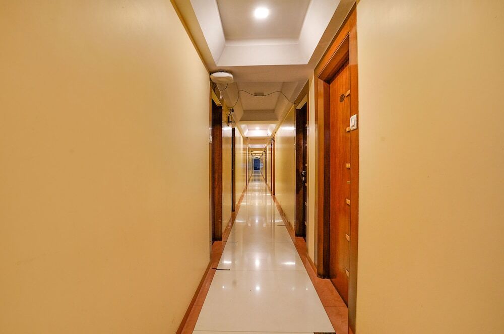 Нави-Мумбай: Fabhotel Prime Three Star