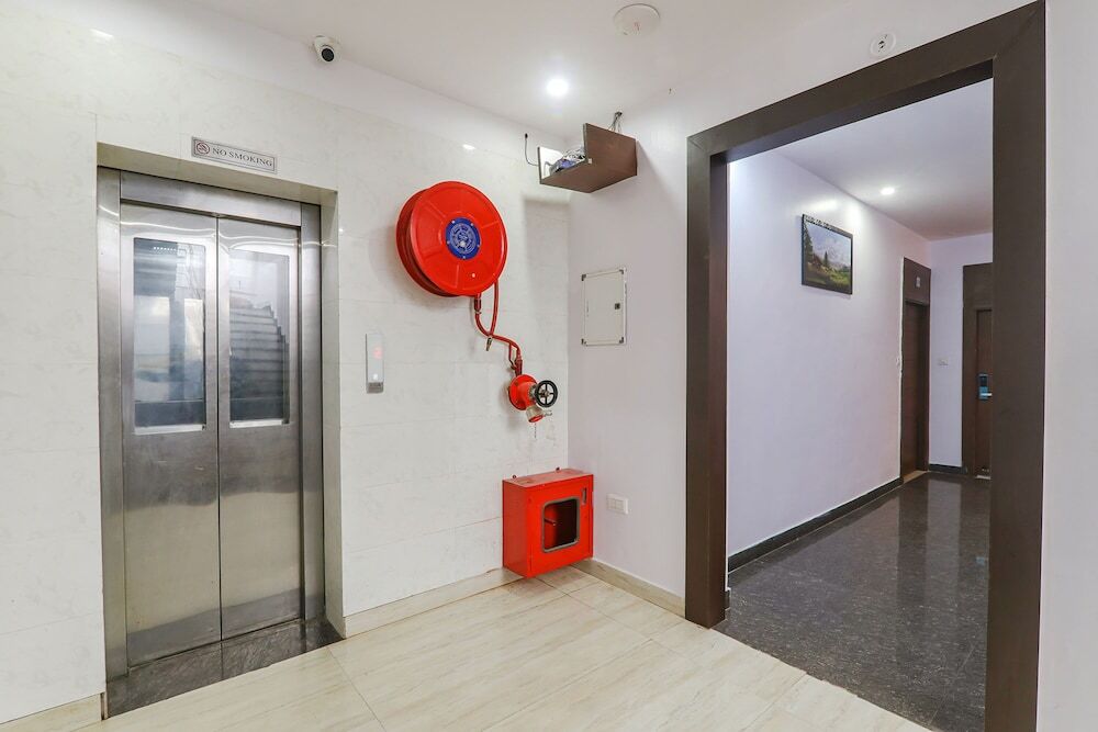Лакхнау: Fabhotel The Crestelia