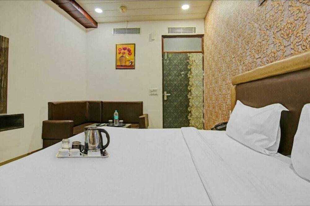 Нью-Дели: Hotel Grand Inn