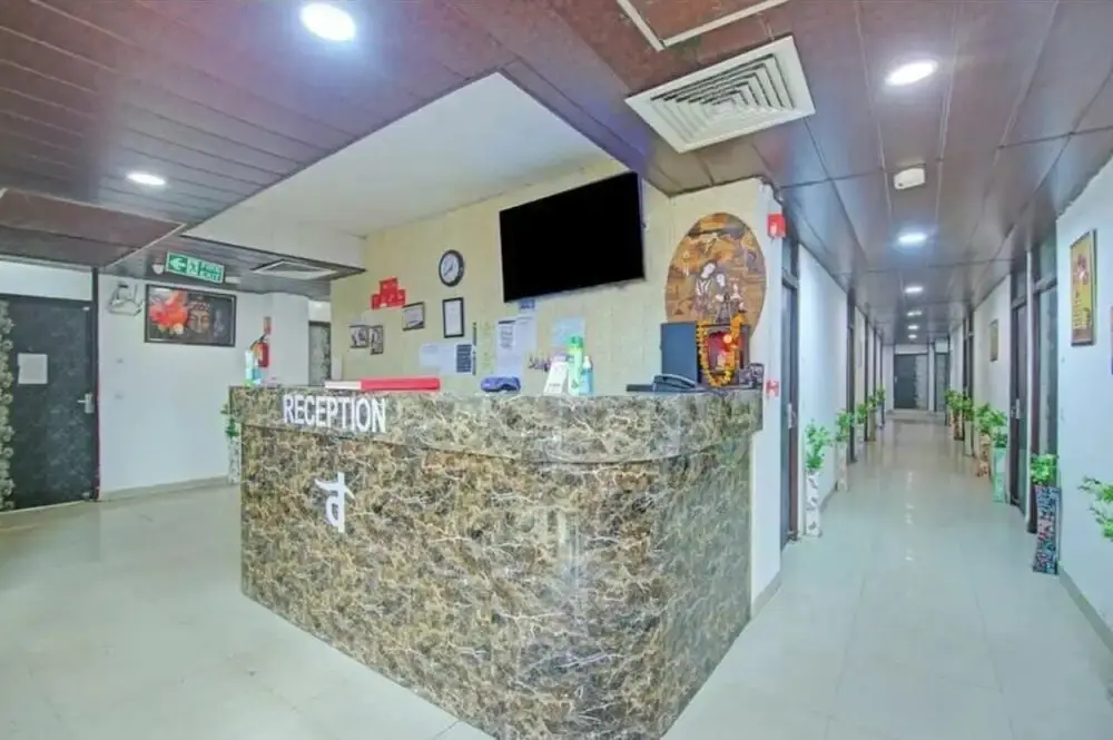 Нью-Дели: Hotel Grand Inn
