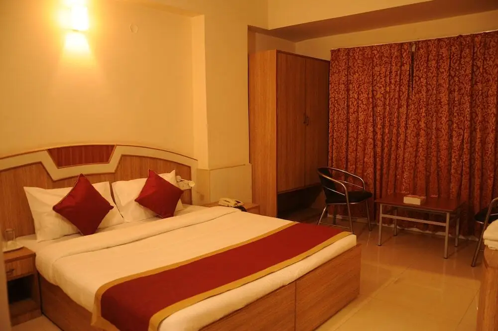 Бангалор: Srinidhi Residency