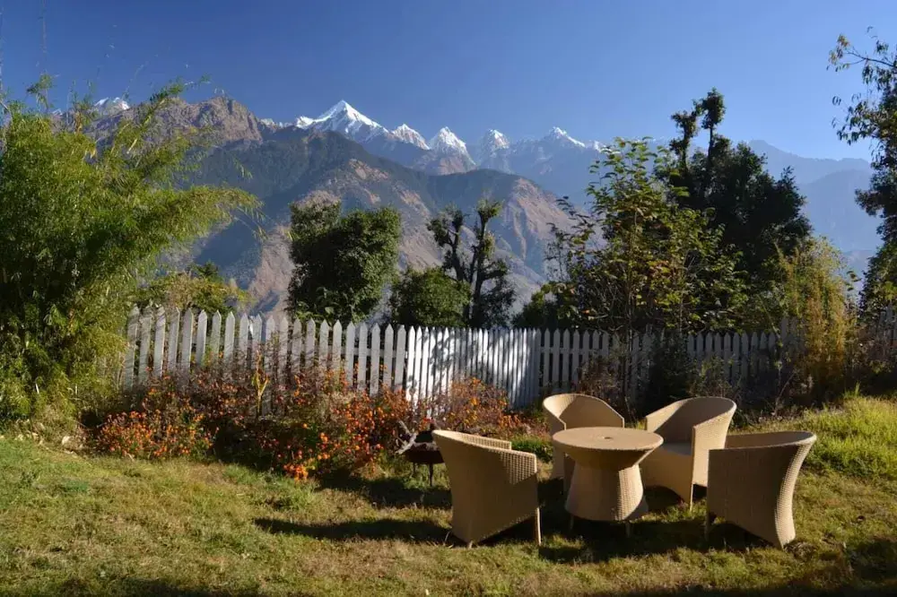 Мунсьяри: Himalayan Glamping By Ahaan Himalaya