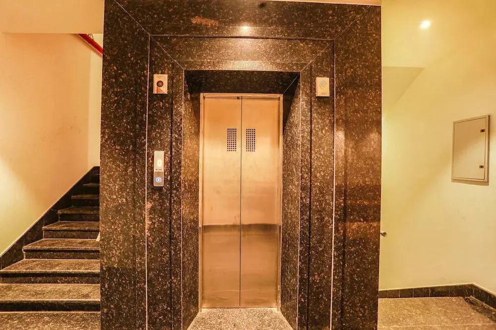 Канпур: Fabhotel Prime Swarn Bhoomi
