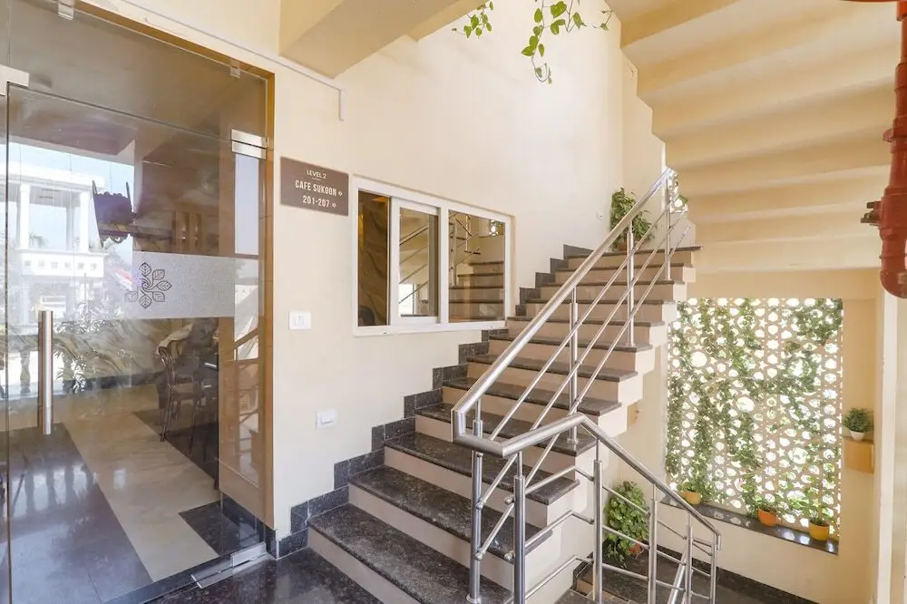 Лакхнау: Fabhotel Raghubar Kripa