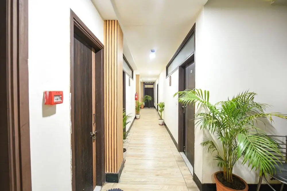 Мохали: Fabhotel Ess Pee Grand