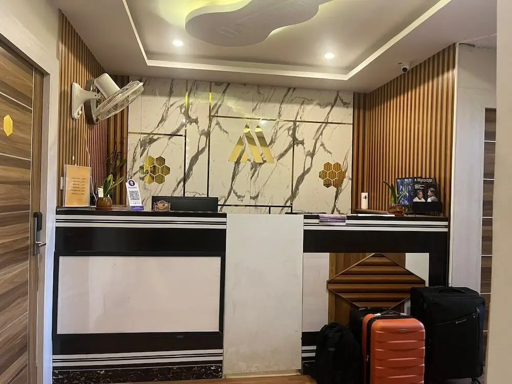 Бангалор: Avenue Suites