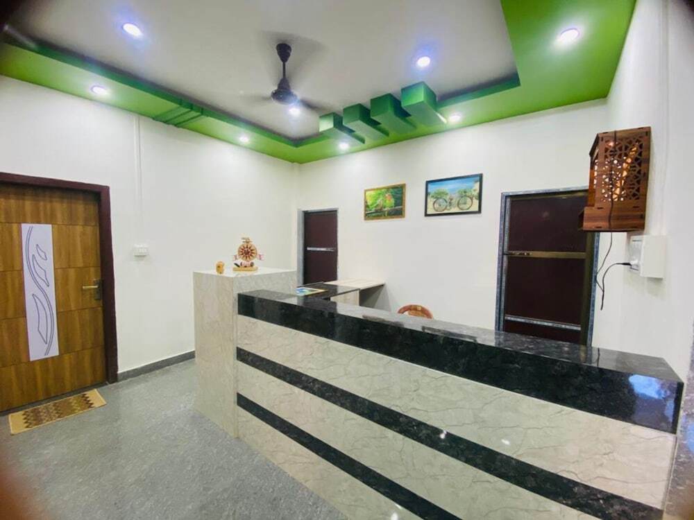 Кохора: Kaziranga Inn