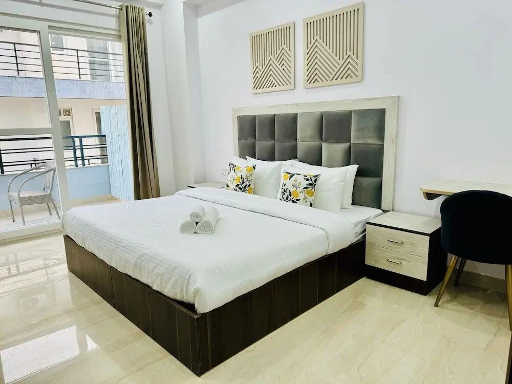 Гуруграм: Zen Suites - Golf Course Road