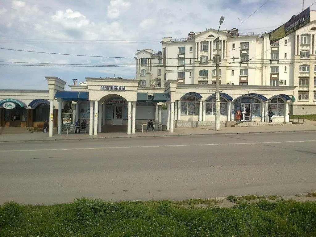 Севастополь: U Morja Na Prospekte Oktyabrskoy Revolyutsii 22 Apartment