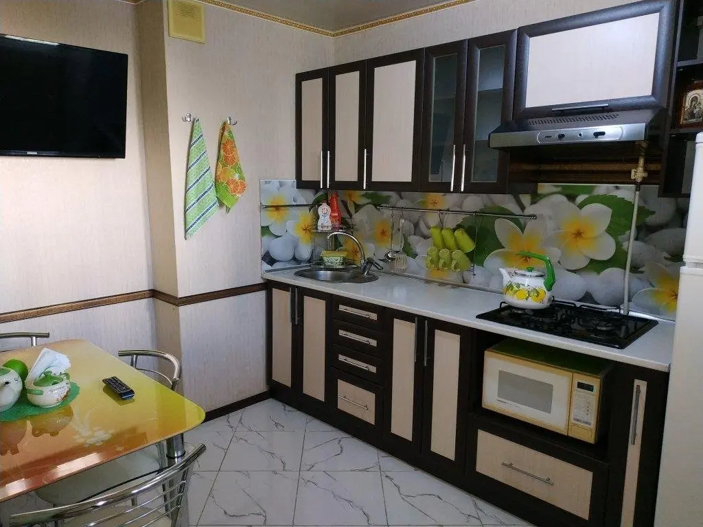 Севастополь: U Morja Na Prospekte Oktyabrskoy Revolyutsii 22 Apartment