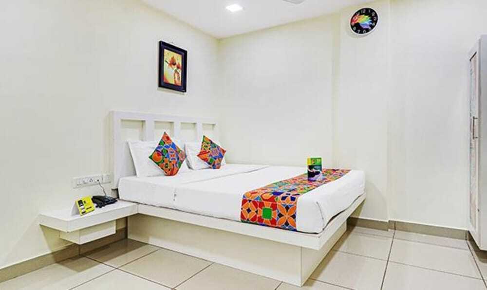Fabhotel The Brown Tree — фото 1