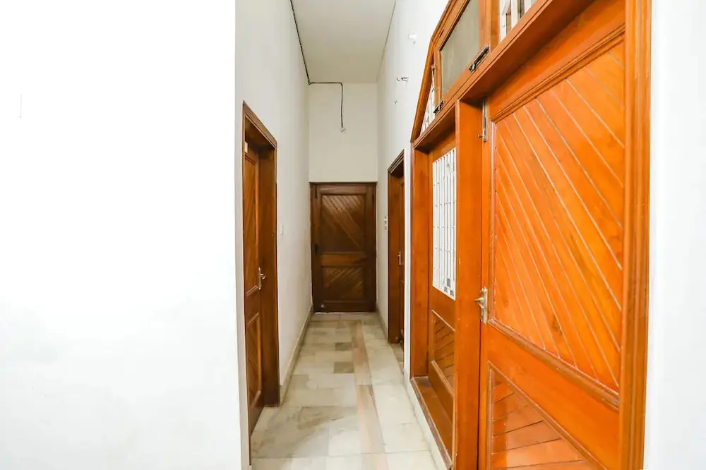 Варанаси: Fabexpress Prashansa Palace