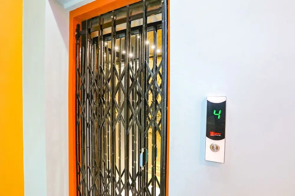 Варанаси: Fabhotel Shri Banaras