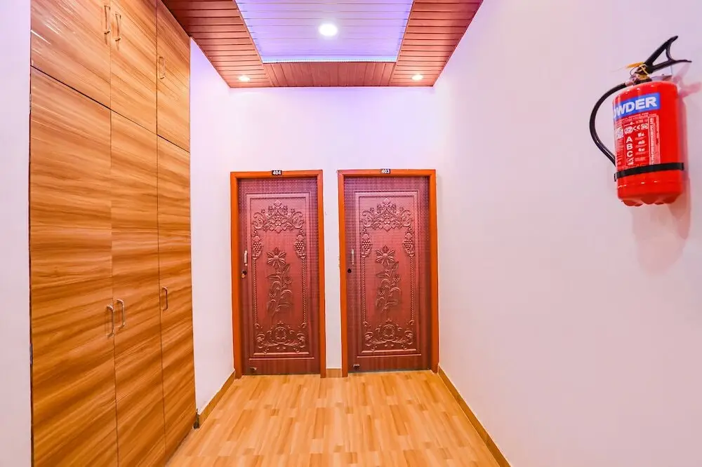 Варанаси: Fabhotel Shri Banaras