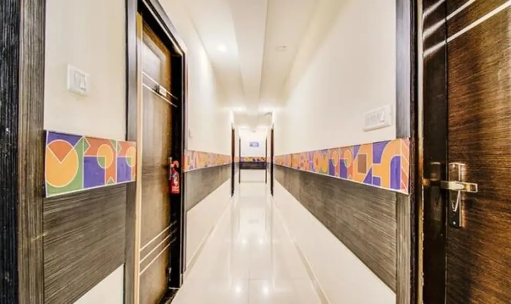 Бангалор: Fabhotel Crown Residency