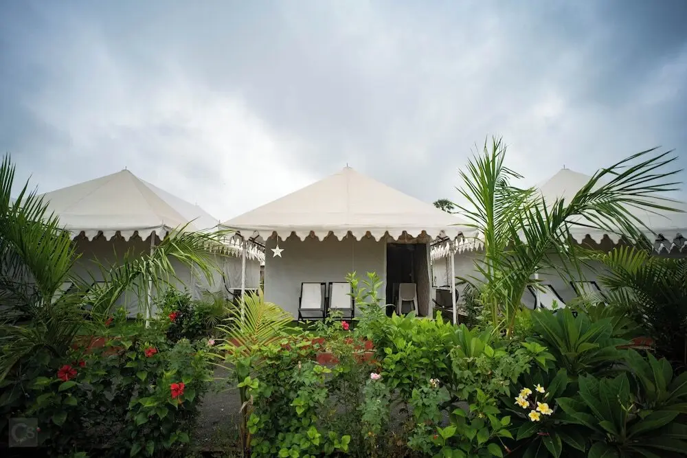 Гарудешвар: Unity Holiday Tent City