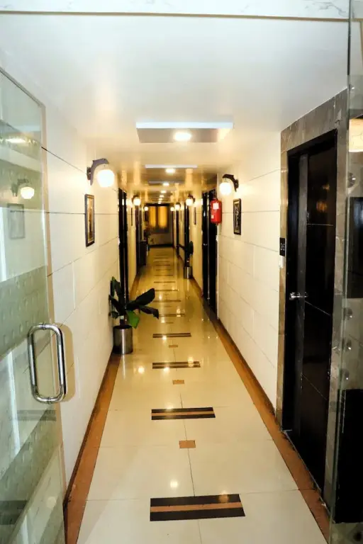 Гандхинагар: Hotel Vrundavan
