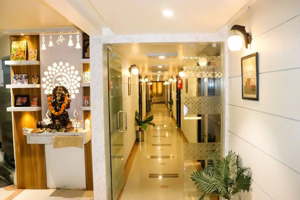 Гандхинагар: Hotel Vrundavan