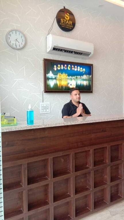 Амритсар: Epic Star Hotels and Resorts Amritsar