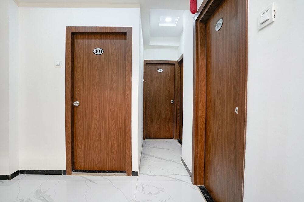 Нави-Мумбай: Fabhotel Fortuna Inn