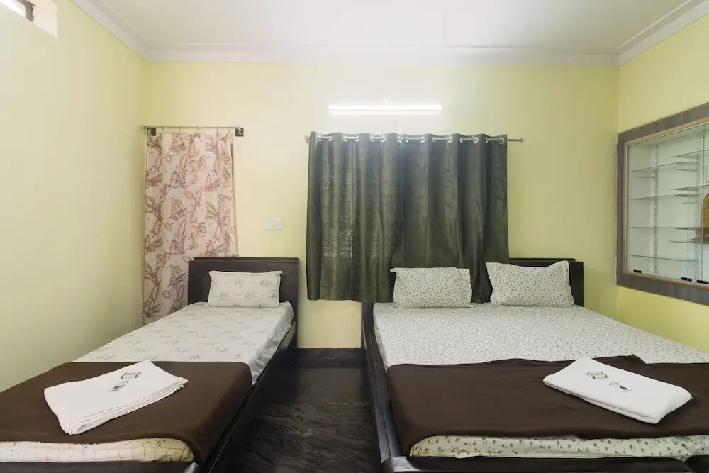 Шиккамагалуру: JnJ Homestay
