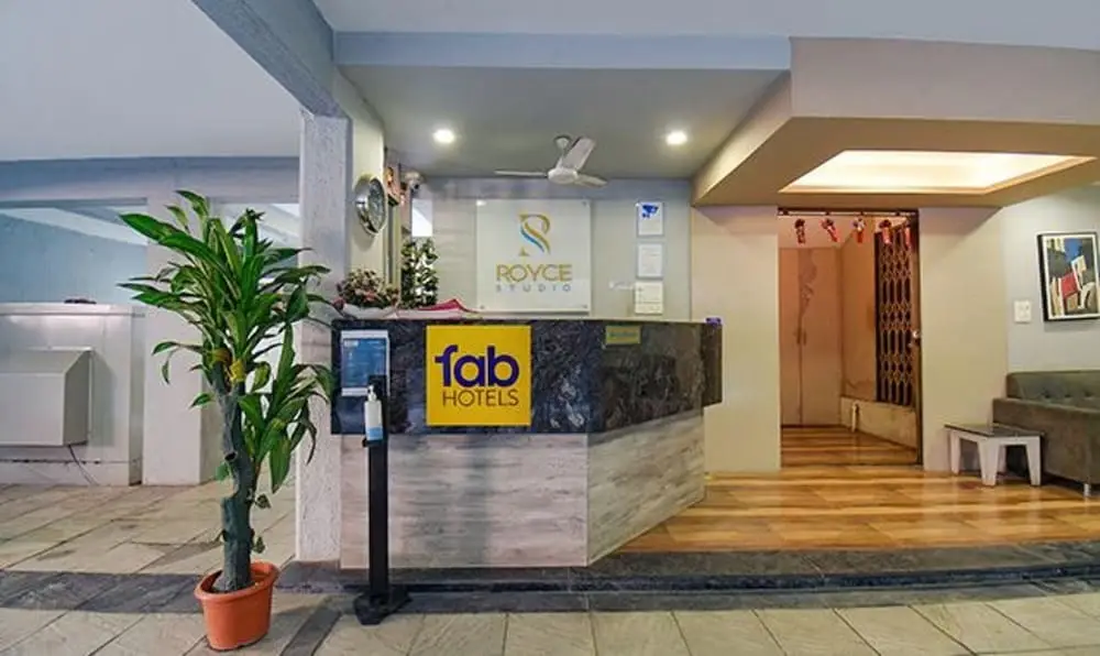 Пуна: Fabhotel Rs Apartment