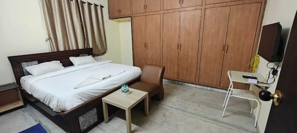 Хидерабад: iROOMZ Kalyan Residency