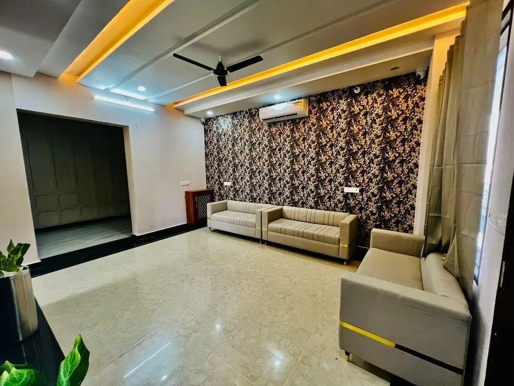 Алвар: R G Bilkha Hotel And Resorts