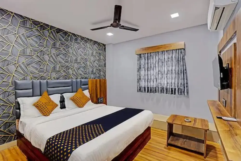 Ахмедабад: Hotel Mahi