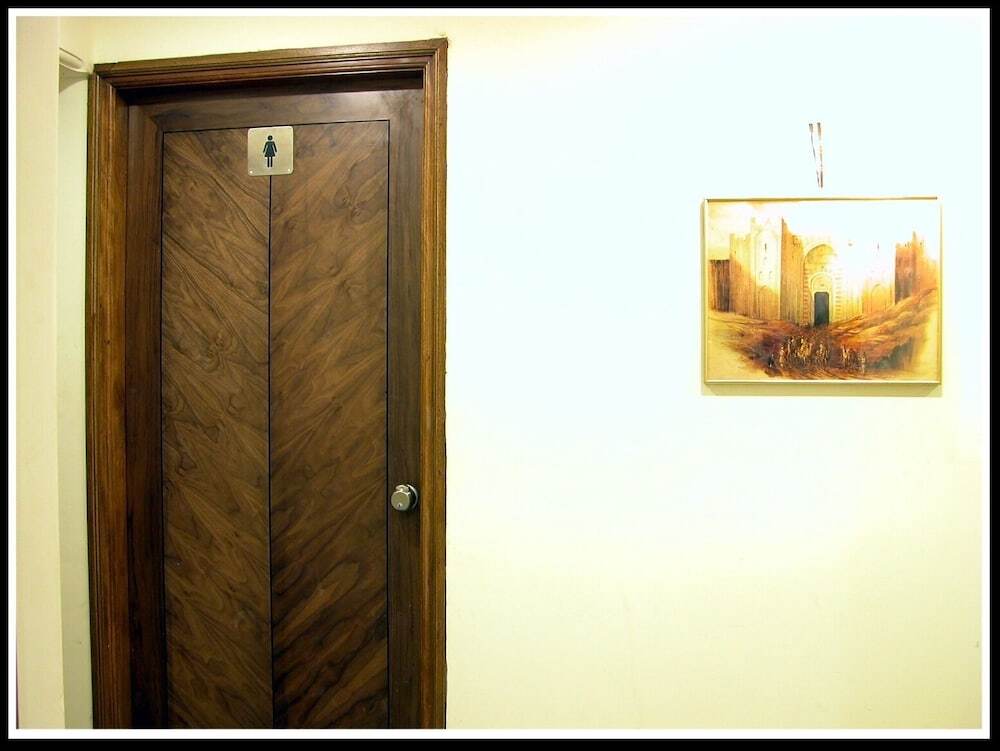 Джайпур: Kishna Empire Hotel