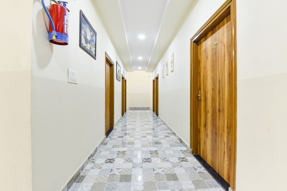 Джайпур: Fabhotel Living