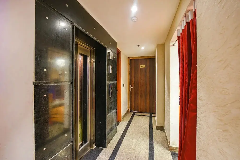 Нью-Дели: Fabhotel Prime Blest Park