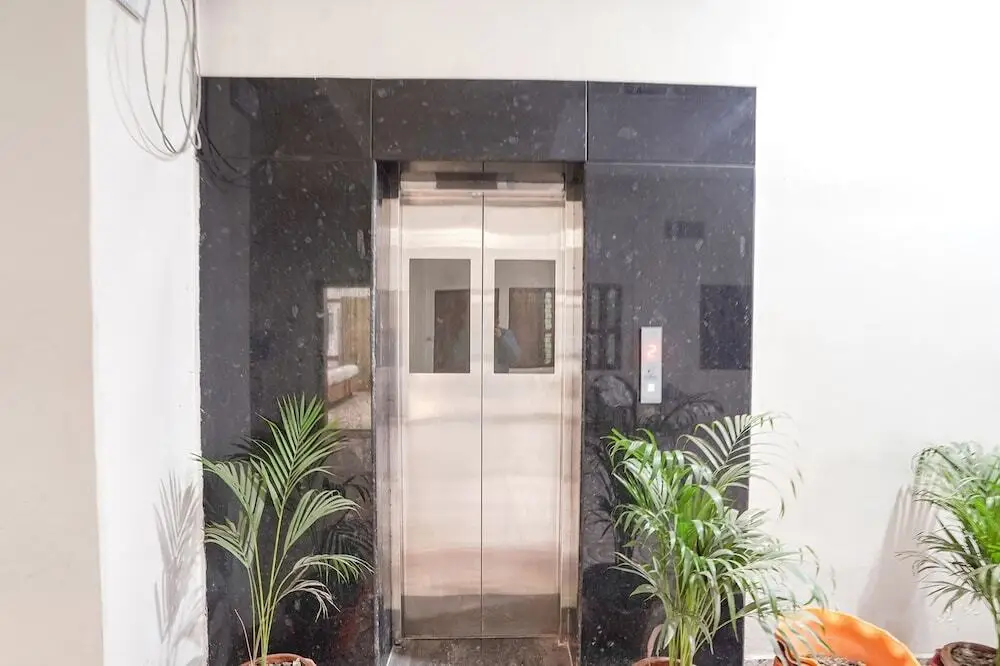 Варанаси: Fabexpress Vairagi Inn